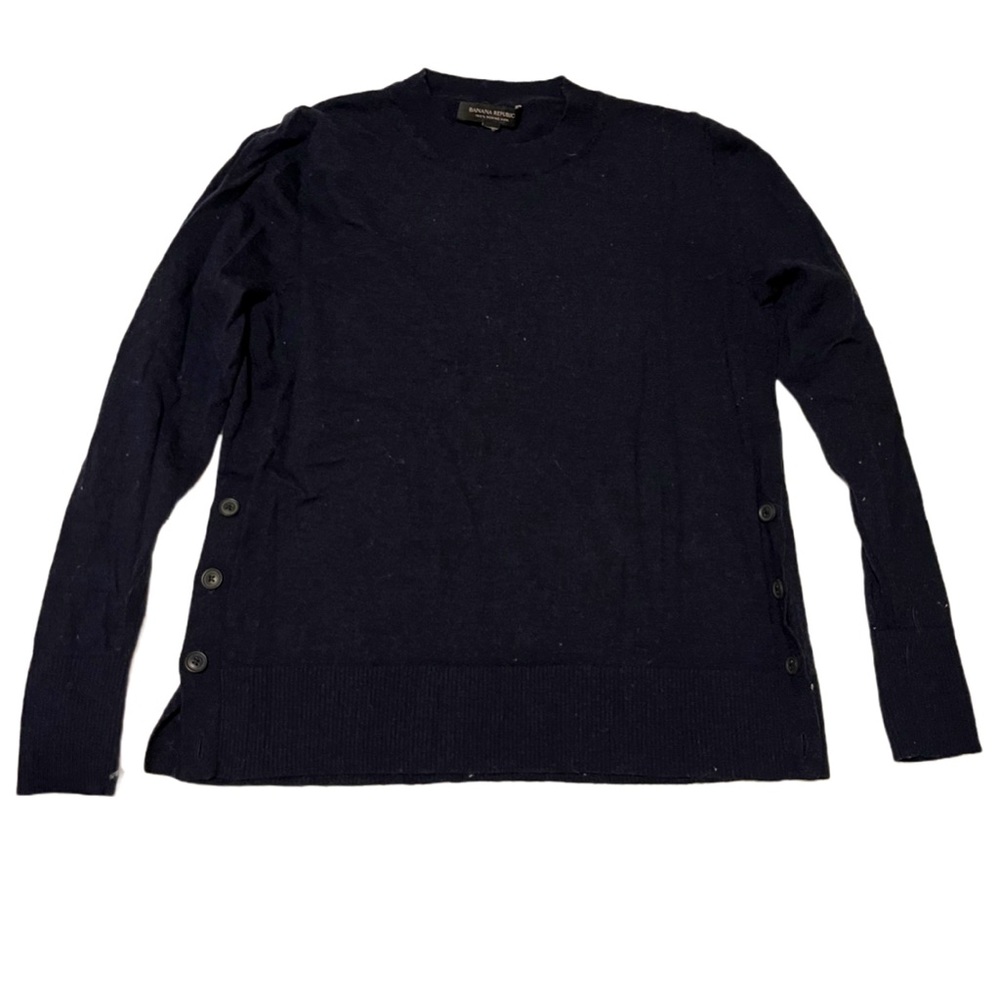 BananaRepublic Buttoned 100%-Wool Sweater